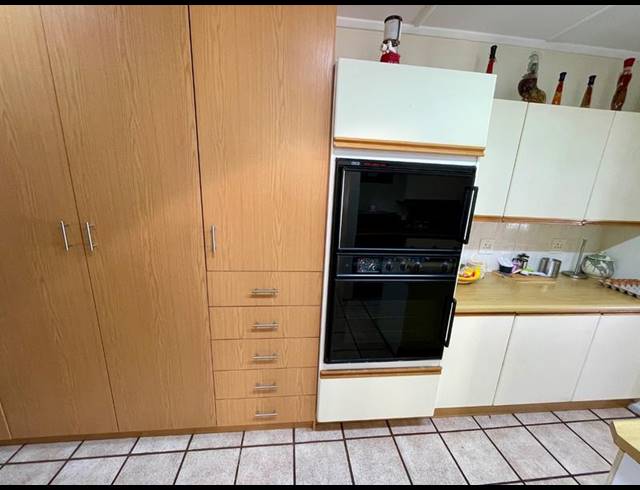 3 BEDROOM HOUSE FOR SALE IN KENMARE